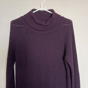 Turtle neck sweater